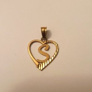 10k gold charm